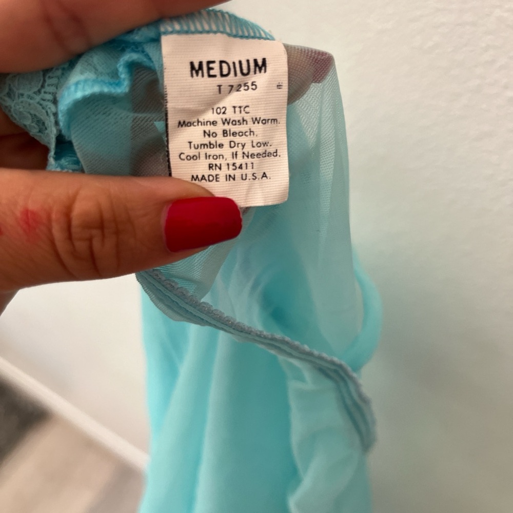 Sears Women's Chemise - Light Blue - Picture 4 of 4